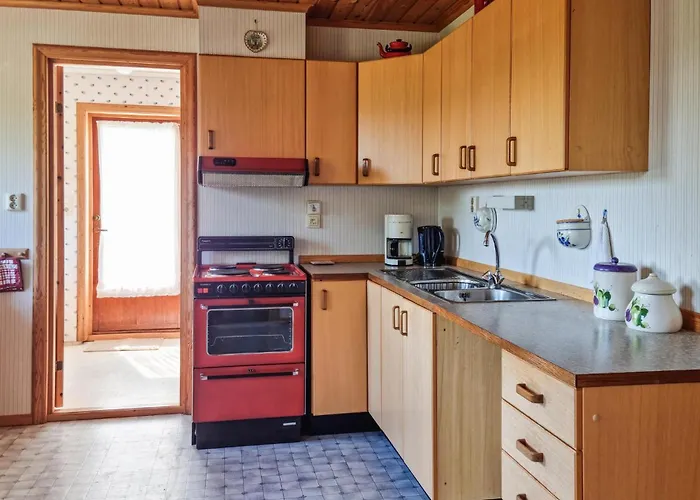 Cozy In With Kitchen Semesterbostad
