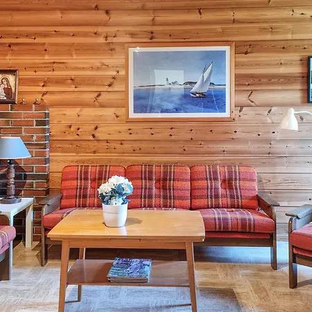 Casa de Férias Cozy In With Kitchen Lyngdal